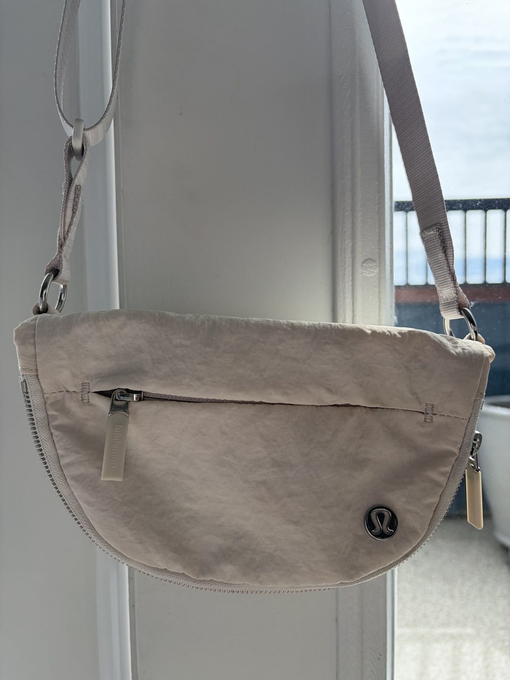 Lululemon All Night Festival Bag